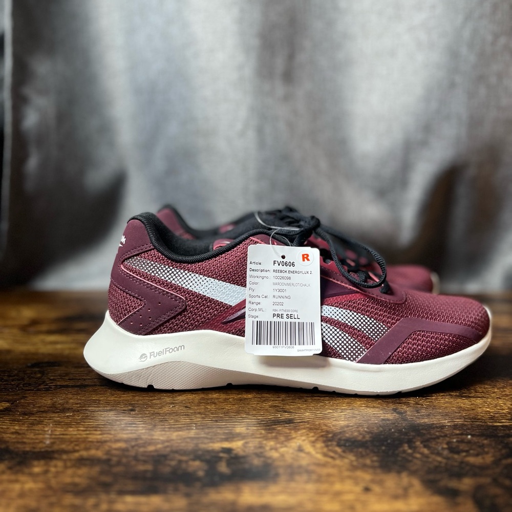 Size 9 - Reebok EnergyLux Red